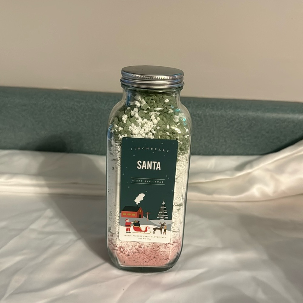 Finchberry fizzy salt soak — Santa